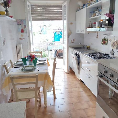 Appartement La Casa Di Vittoria à Rapallo Extérieur photo
